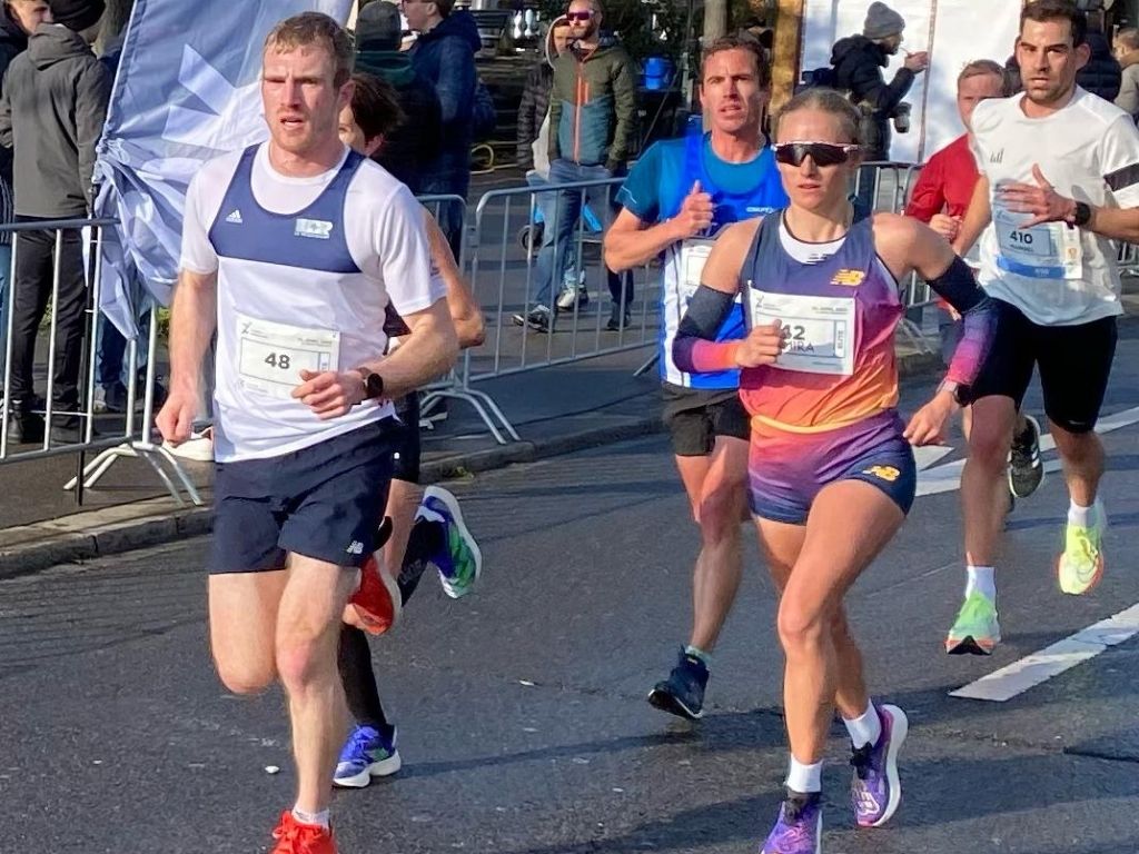 Samira Schnüriger und Pace Maker Stefan Ulrich am Zürich Marathon